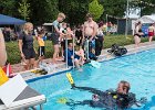 Freibadfest  Castrop-Rauxel. TC Tümmler auf dem Freibadfest.   18.06.2023  Foto: Martin Goldhahn : Sport, Vereine, Tauchen, Wassersport, Freizeit Sommer